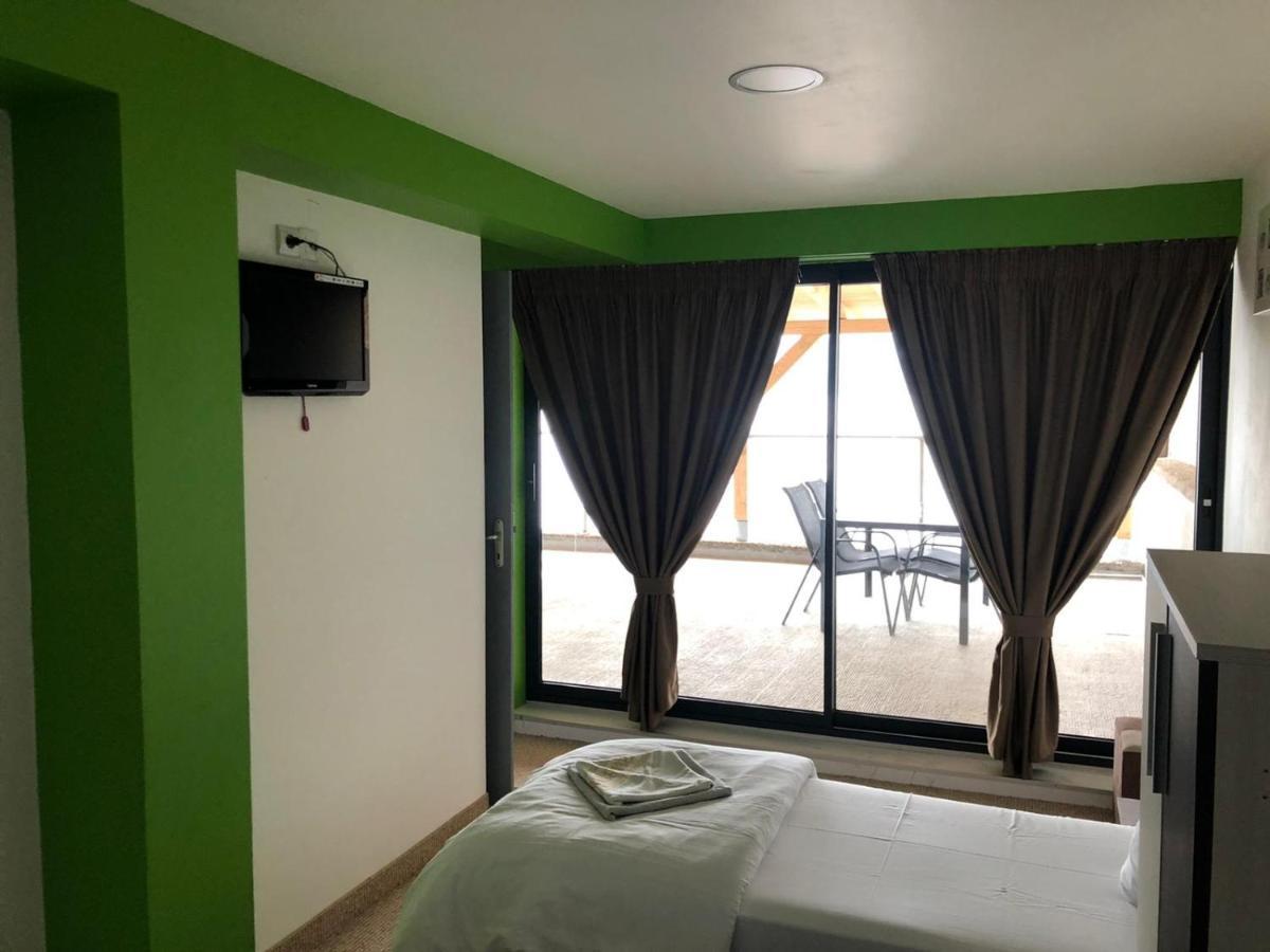 Hotel Casa Doma Orszowa Zewnętrze zdjęcie