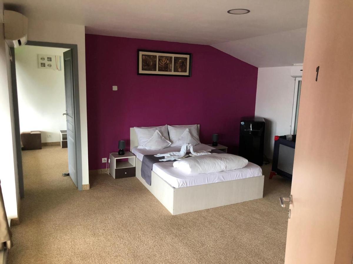 Hotel Casa Doma Orszowa Zewnętrze zdjęcie