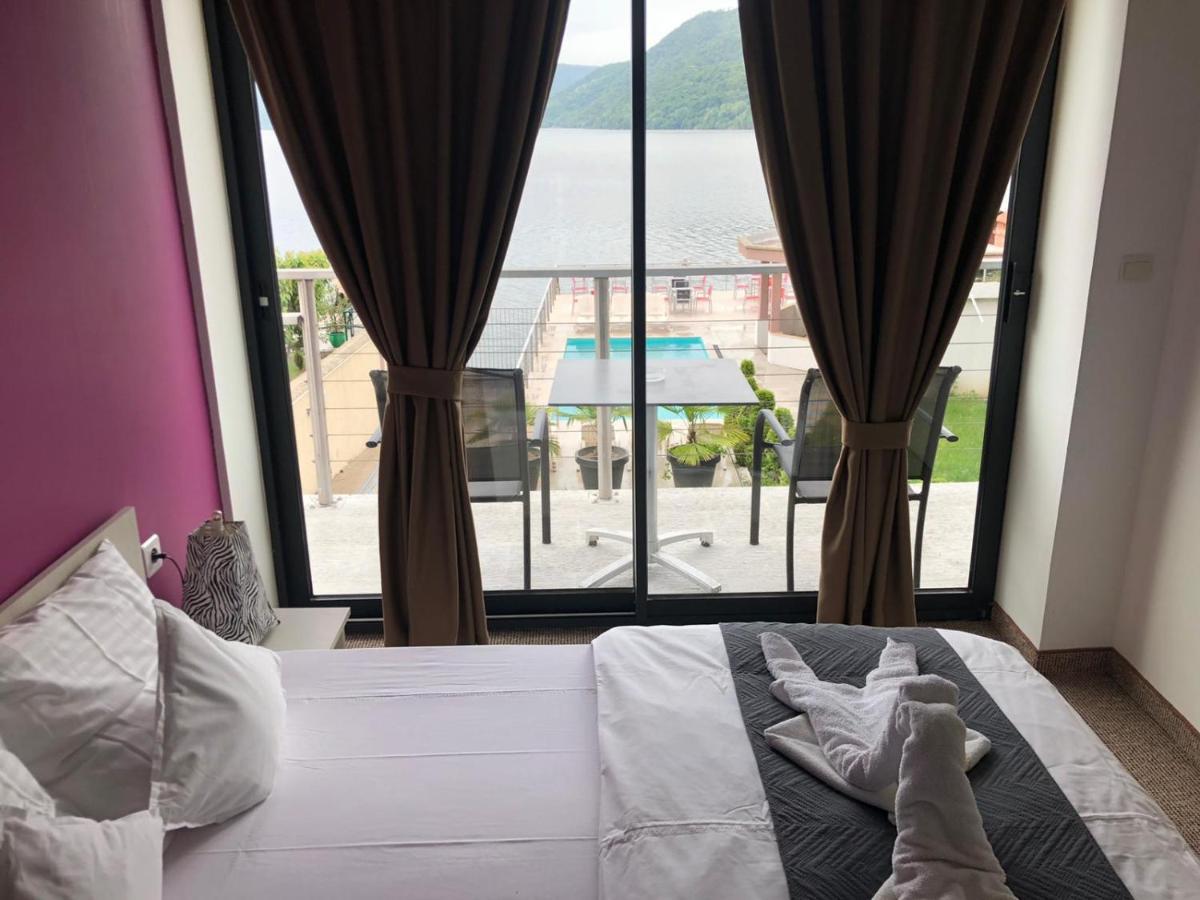 Hotel Casa Doma Orszowa Zewnętrze zdjęcie