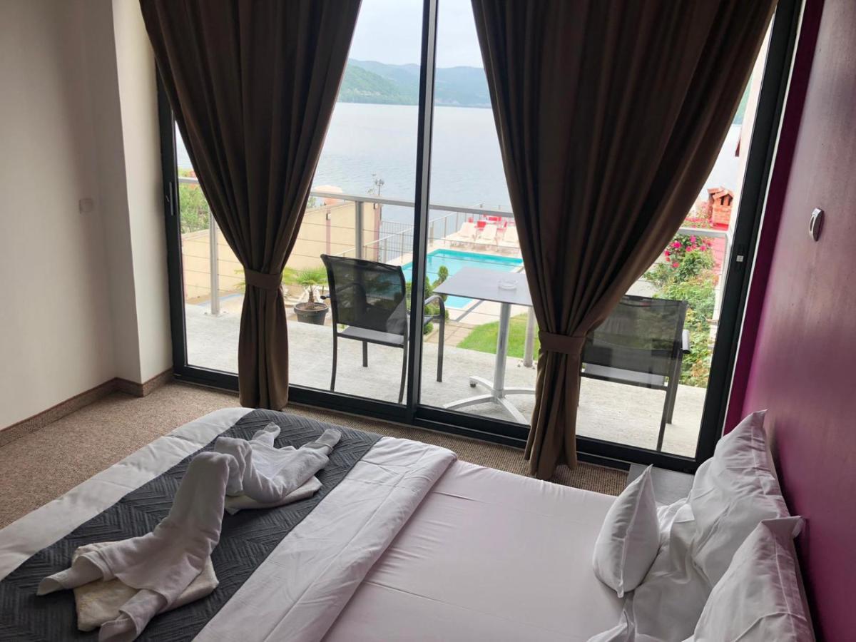 Hotel Casa Doma Orszowa Zewnętrze zdjęcie