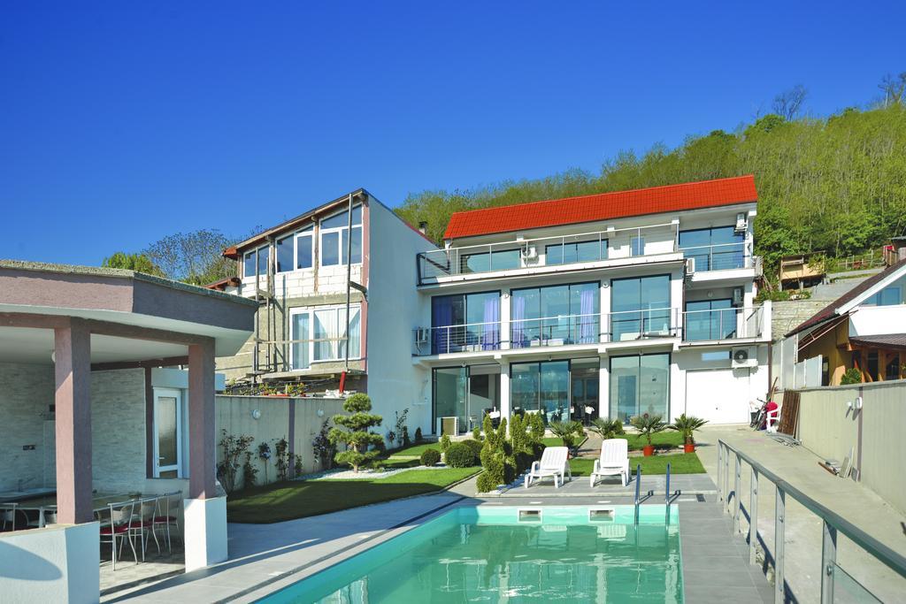 Hotel Casa Doma Orszowa Zewnętrze zdjęcie