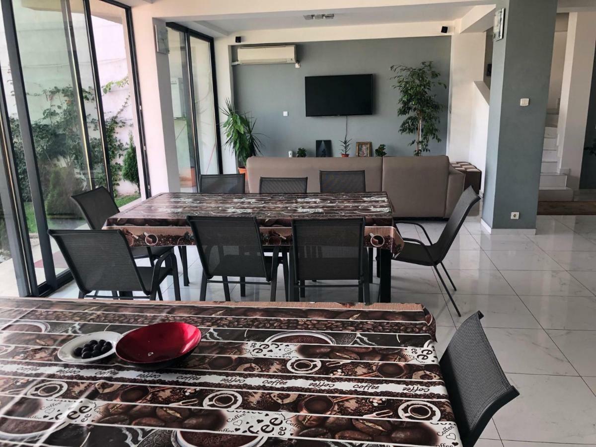 Hotel Casa Doma Orszowa Zewnętrze zdjęcie